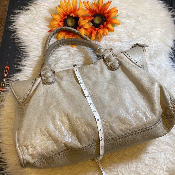 🌺 HP❤️💯 authentic balenciaga satchel 🌺 - Picture 10 of 15